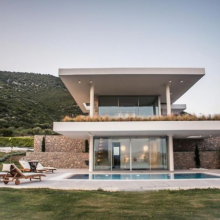 Varko Luxury Suites Paleros 외부 사진